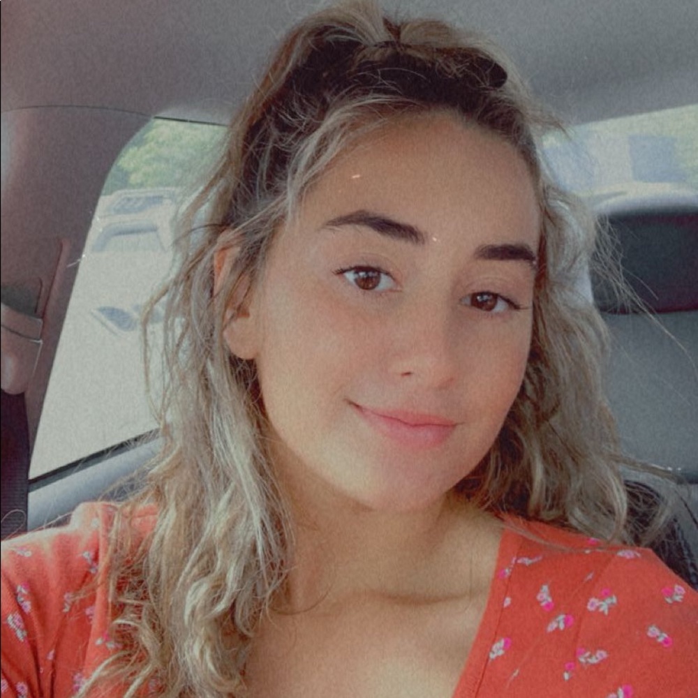 Meet your Posher, Natasha